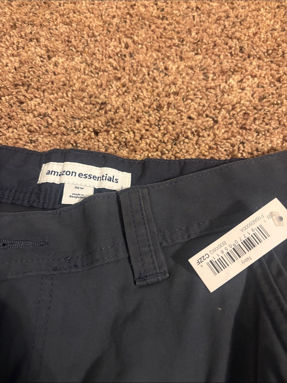 Amazon Essentials Men's Navy Relaxed Shorts